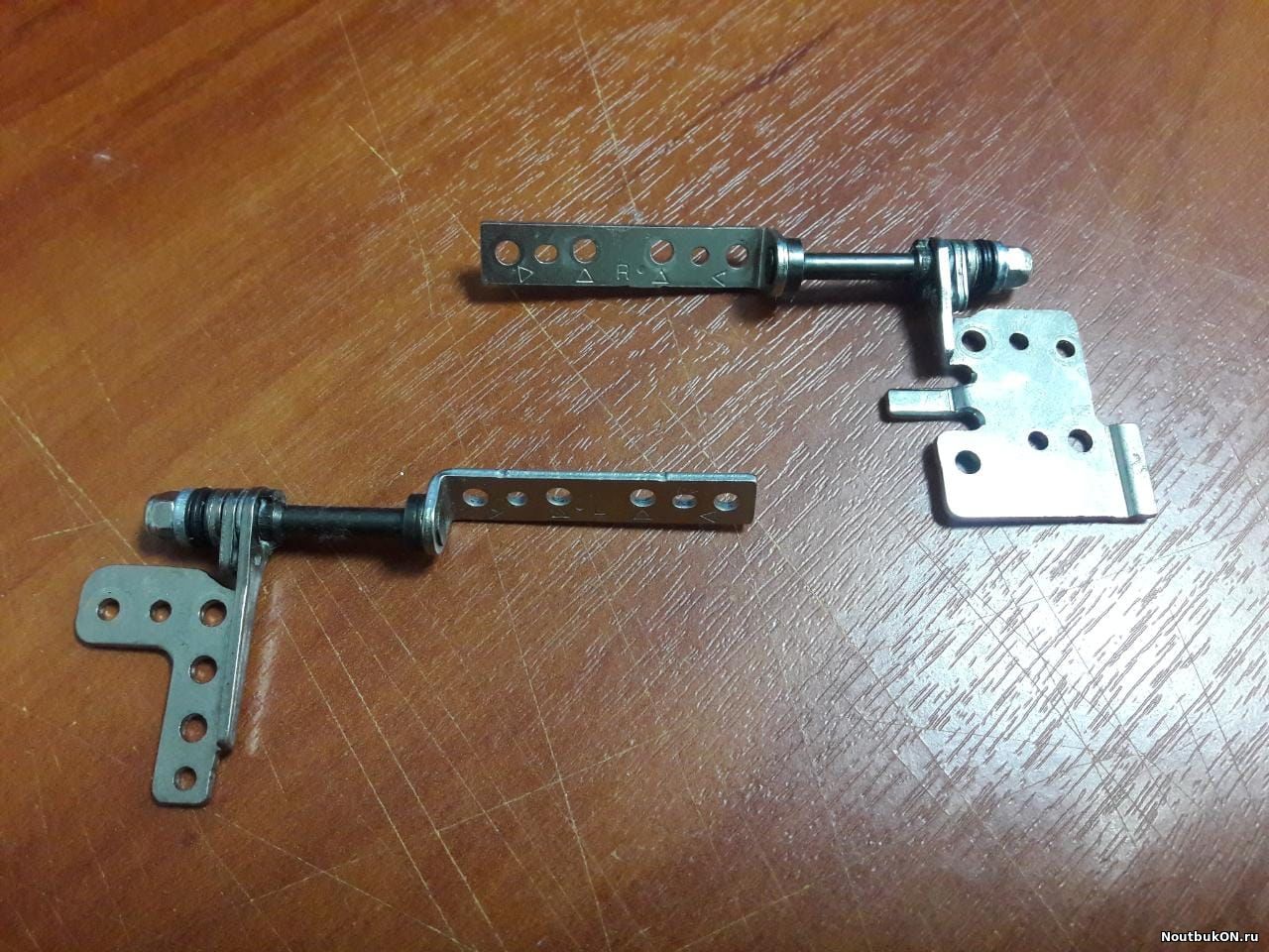 Петли для ноутбука ASUS K501, K501L,K501UB K501LX, K501UW K501LB (13NB08P1M08011 + 13NB08P1M09011)