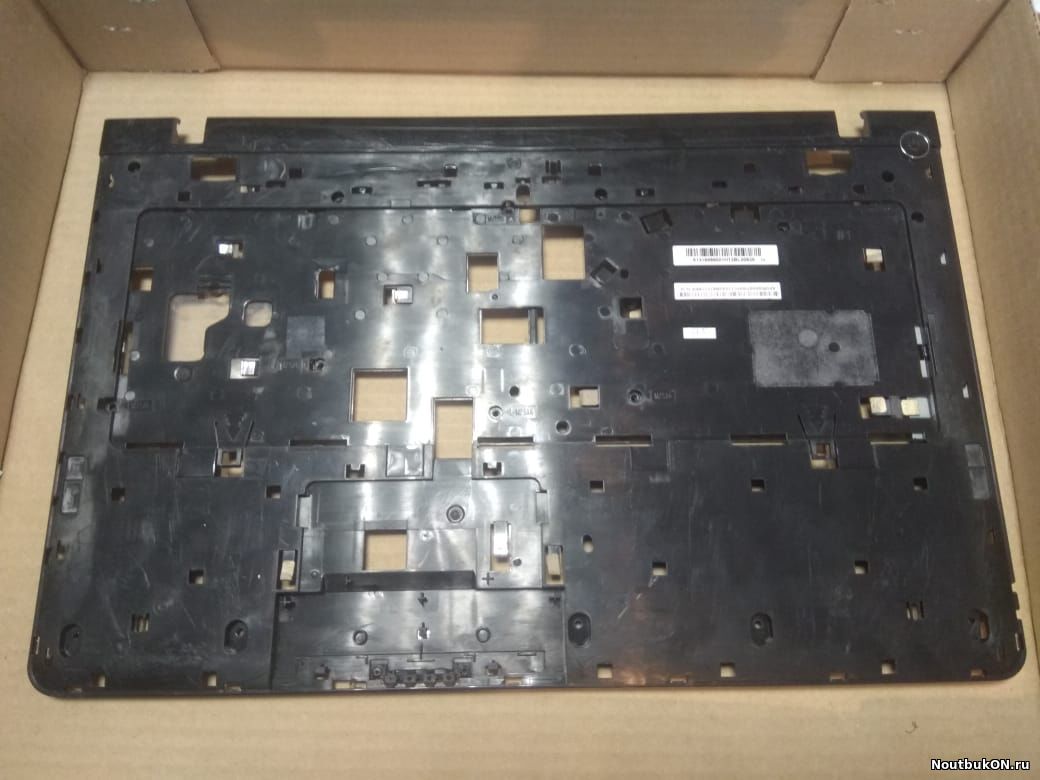 ТОП-КЕЙС ДЛЯ НОУТБУКА Samsung NP350E7C FA0RW000F00 совместим с петлями AM0RW000100 / AM0RW000200 NP355E7 17.3"