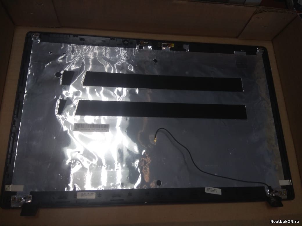 Крышка матрицы без рамки для ноутбука Acer Aspire 7250, 7250G 13N0-YQA0D01 7739 7739z