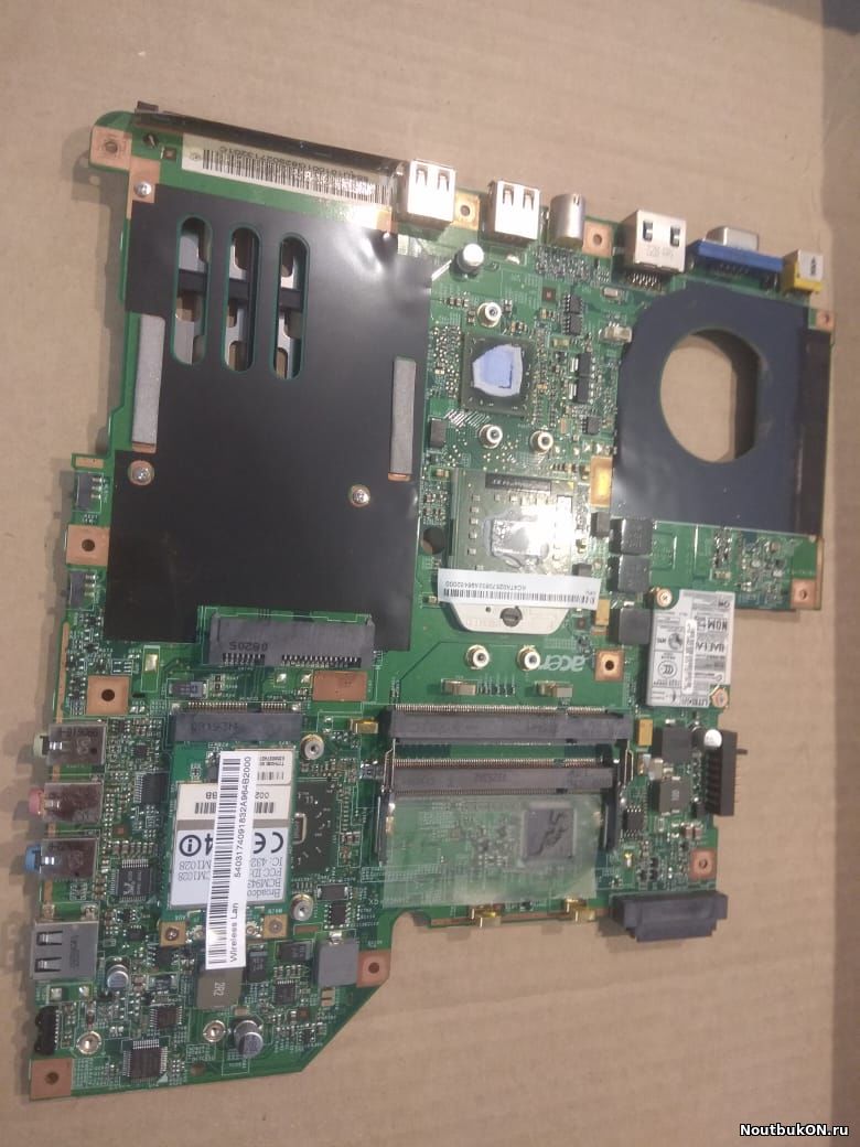 Материнская плата для ноутбука Acer Aspire 4220 нерабочая включается выключается 06245-1 orta mb 48.4u101.011 amd