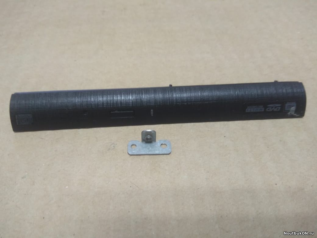 Заглушка привода dvd накладка пластиковая Acer Aspire E5-573, E5-573G N15Q1 EBZRT001010 C ПЯТКОЙ