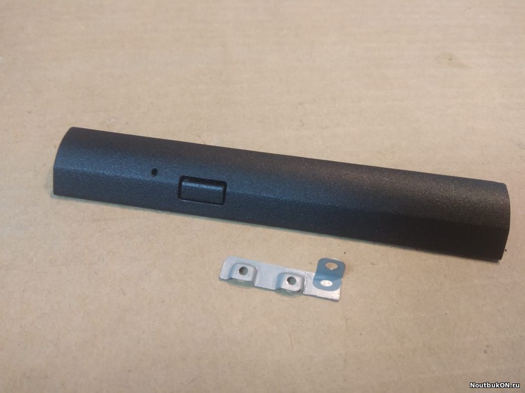 Заглушка привода dvd накладка пластиковая DEXP Aquilon O140 o143 XD95-C с пяткой