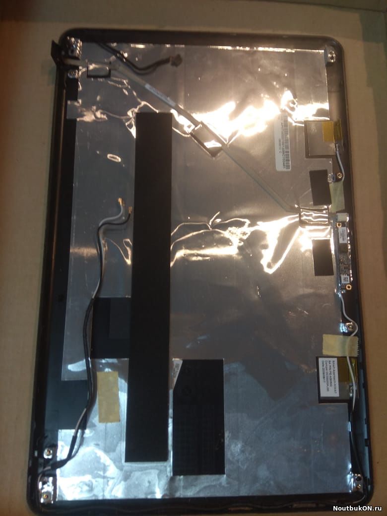 Крышка БЕЗ РАМКИ для ноутбука Lenovo G550 B550 AP07W000100 FA07W000100 СОВМЕСТИМЫЕ AP07W000300 AP07W000600 AP0BU000410 ГЛЯНЦЕВАЯ СЕРАЯ