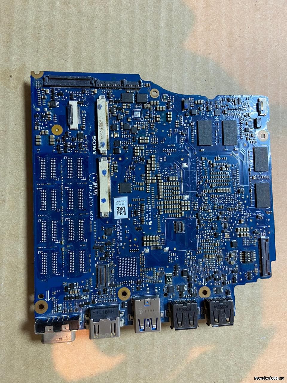 Материнская плата для ноутбука SONY VPCSA VPCSB VPC-SA VPC-SB VPCSC mbx-237 1P 0117201 A012 A1846585A 1P-0117201-A012 нерабочая паянная скорей всего на компоненты ВЫПАЯНА ОПЕРАТИВНАЯ ПАМЯТЬ
