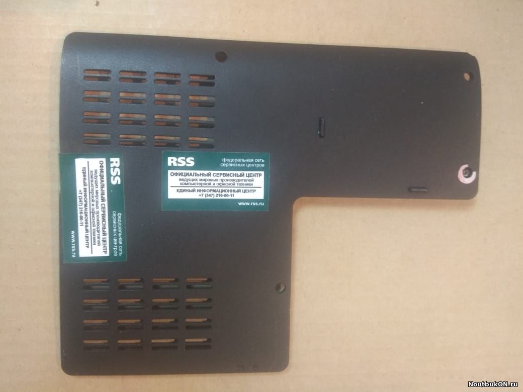 Крышка поддона нижняя отсека hdd ram для ноутбука Acer TravelMate 5744Z Bic50 HDD RAM Memory Cover 13n0-yxa0611