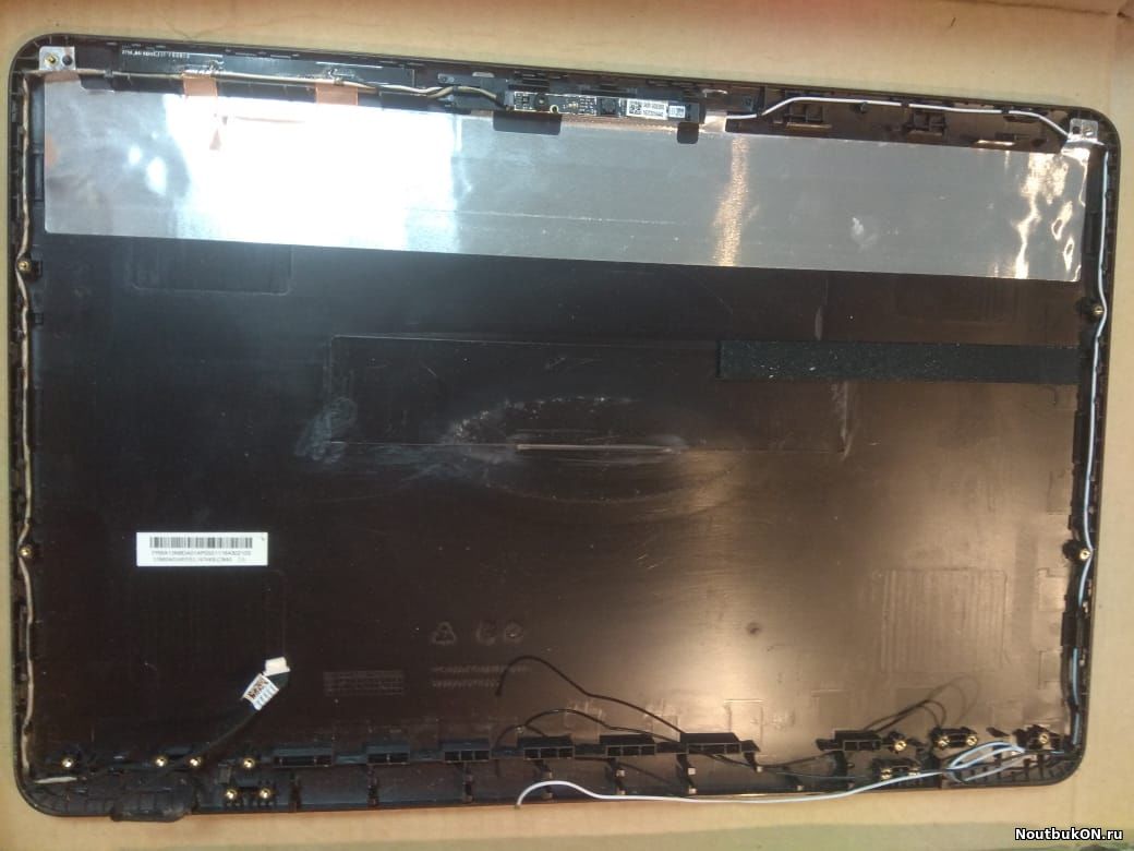 Часть корпуса крышка матрицы с рамкой для ноутбука Asus X756, X756UA 48XK9LBJN00 47XK9LCJN40 13NB0A01AP0551 без веб-камеры и шлейфа вебкамеры