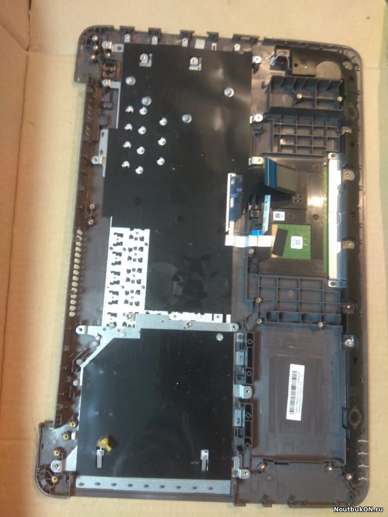 Часть корпуса топ-кейс с клавиатурой palmrest палмрест для ноутбука Asus X756, X756UA 39XK9TCJN30 13NB0A01AP0141 K756U без динамиков