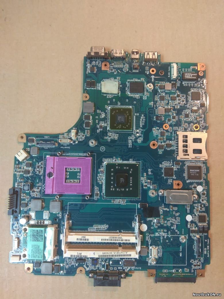 Материнская плата для ноутбука Sony VGN-NW PCG-7121V нерабочая не паянная не залитая видеочип не рабочий
