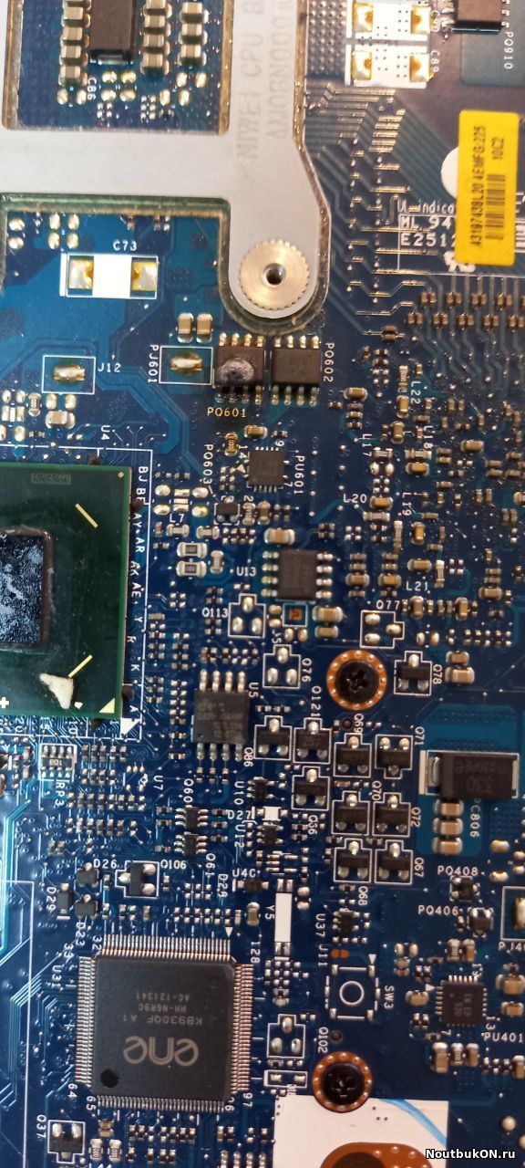 Материнская плата Lenovo g570 G575 LA-6753P НЕРАБОЧАЯ короткое замыкание в трех местах пробило видимо разъем usb закоротили