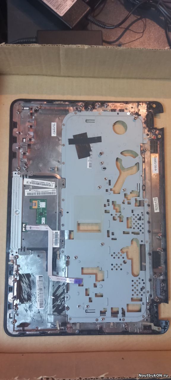 ТОП-КЕЙС ПАЛМРЕСТ PALMREST для ноутбука HP Envy Sleekbook 6 1000 689855-001 AM0QL000610 686097-001, AM0QL000700