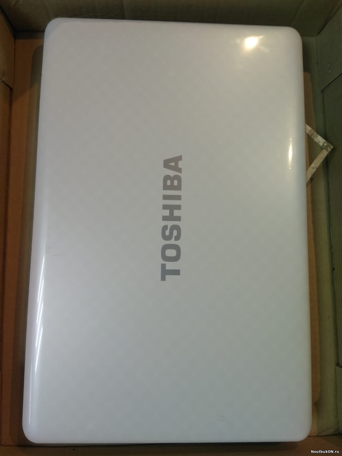 Корпус для ноутбука Toshiba Satellite L775 l770 l670 БЕЛЫЙ В ОТЛИЧНОМ СОСТОЯНИИ