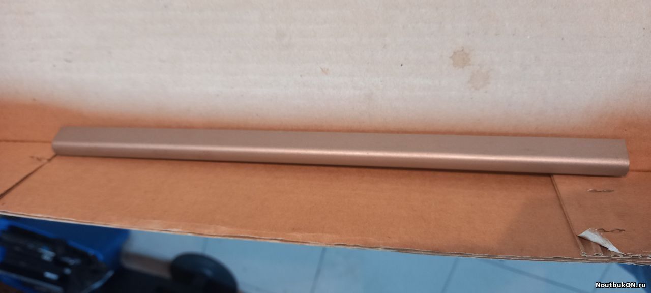 НАКЛАДКА КРЫШКА ЗАКРЫВАЮЩАЯ ПЕТЛИ для ноутбука Lenovo IdeaPad 320-17ISK, 320-17IKB AP143000510