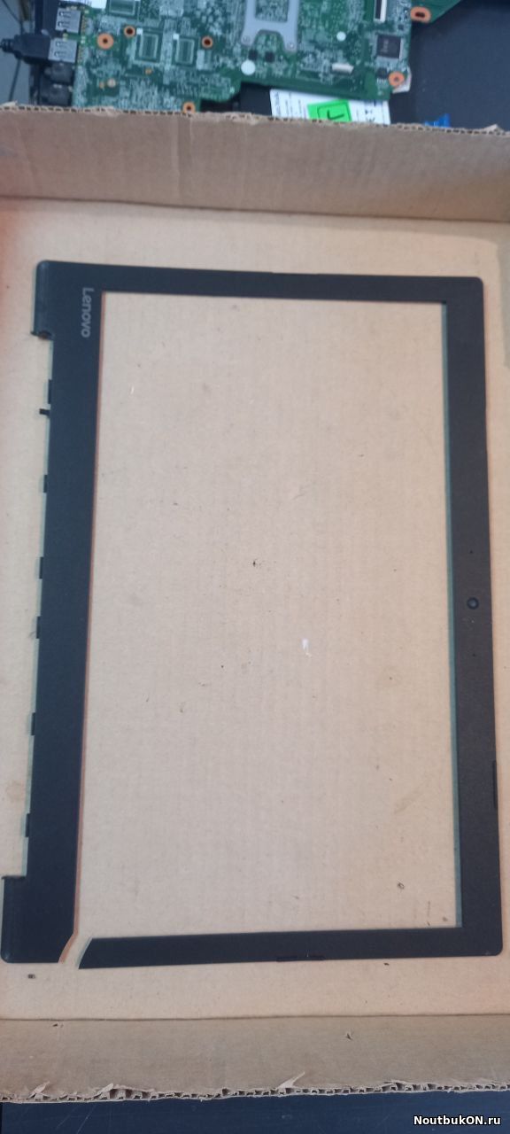 Часть корпуса для ноутбука РАМКА матрицы Lenovo IdeaPad 330-15 320-15ABR, 320-15ISK AP17V000900 ТРЕСНУТАЯ