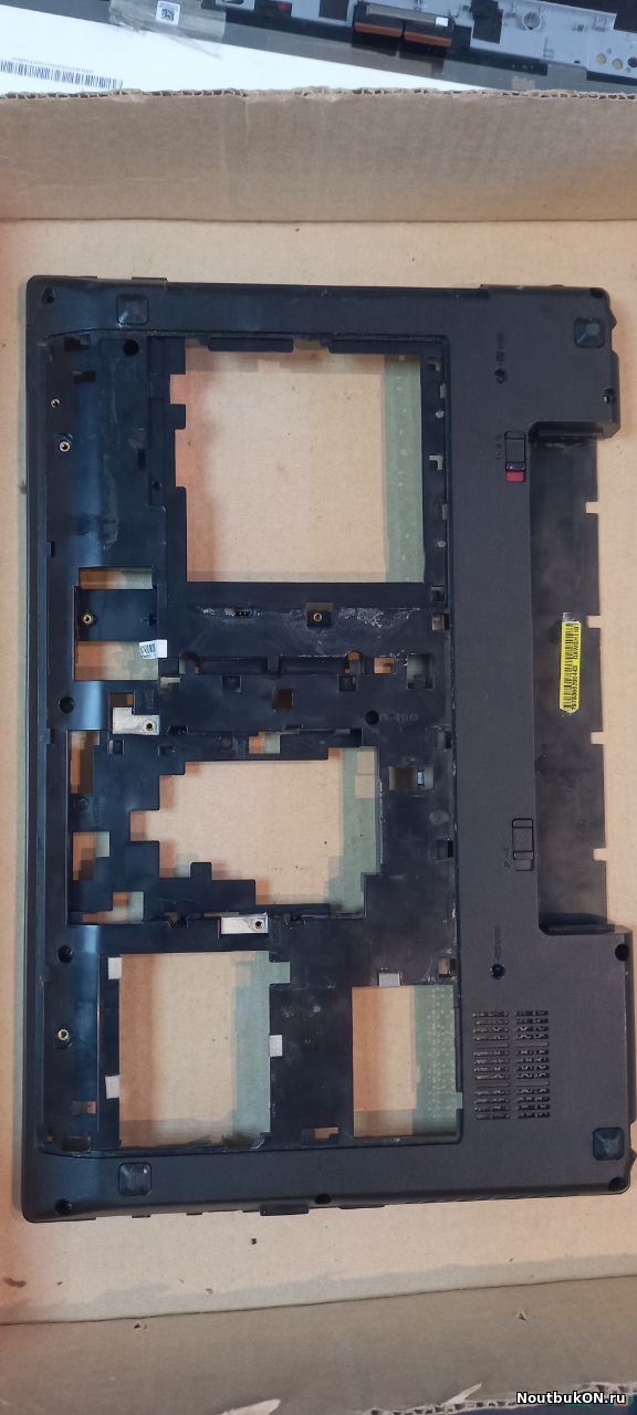 Поддон (корыто) нижняя часть для ноутбука Lenovo P585 N580 P580 ap0qn000310 P585, P580, N585, N580
