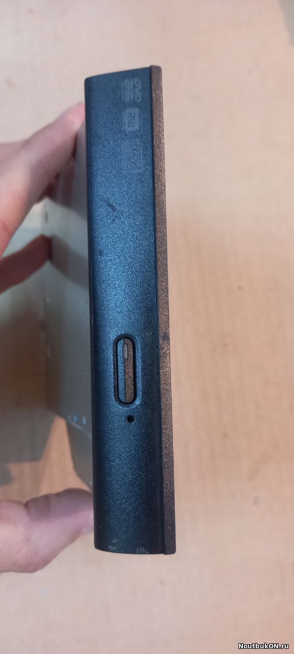 Крышка привода заглушка накладка с креплением привода для ноутбука Lenovo P585 N580 P580