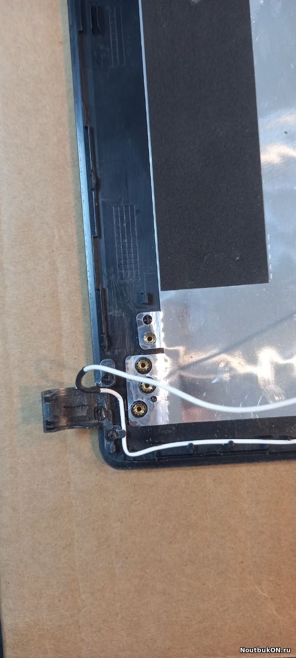 Часть корпуса крышка матрицы с рамкой для ноутбука Acer Aspire V5-471 v5-431 , 41.4tu06.011 все крепления целые