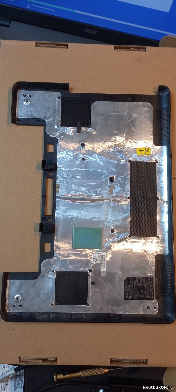 Часть корпуса КРЫШКА НИЖНЯЯ ПОДДОНА для ноутбука Dell Latitude E5440, E5540 AP0WQ000D00 63J7T 063J7T