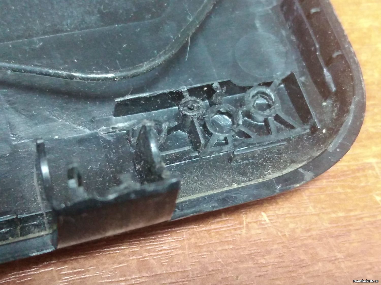 Крышка матрицы ноутбука Toshiba C870, C875, L870, L875, 13N0-ZXA0L01, 13N0-ZXP0C01-1