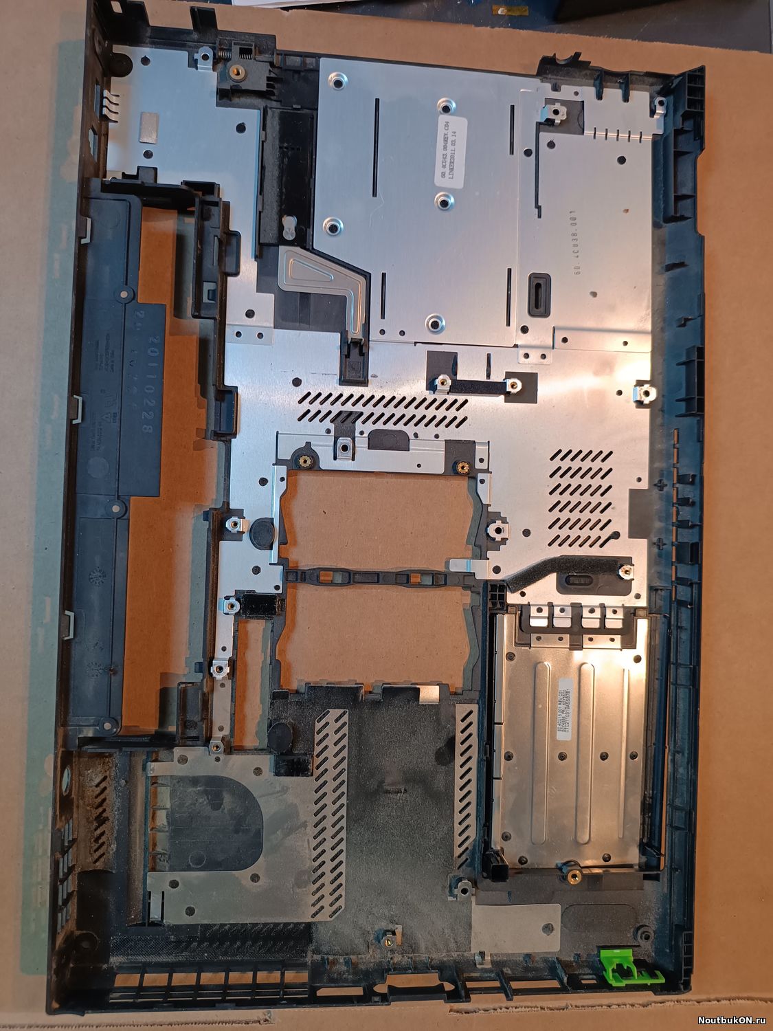 Поддон для ноутбука Lenovo T510 T510I часть корпуса 60.4cu43.004