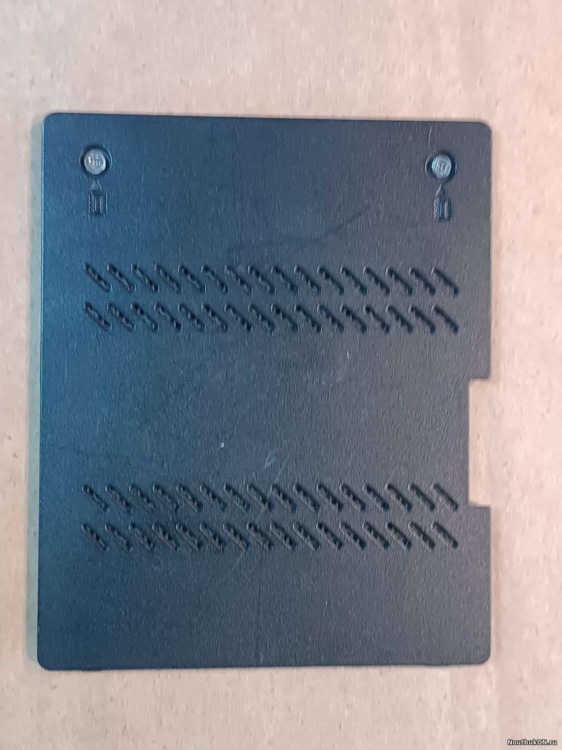 Крышка отсека памяти для ноутбука Lenovo T510 T510I 60.4cu16.001 часть корпуса