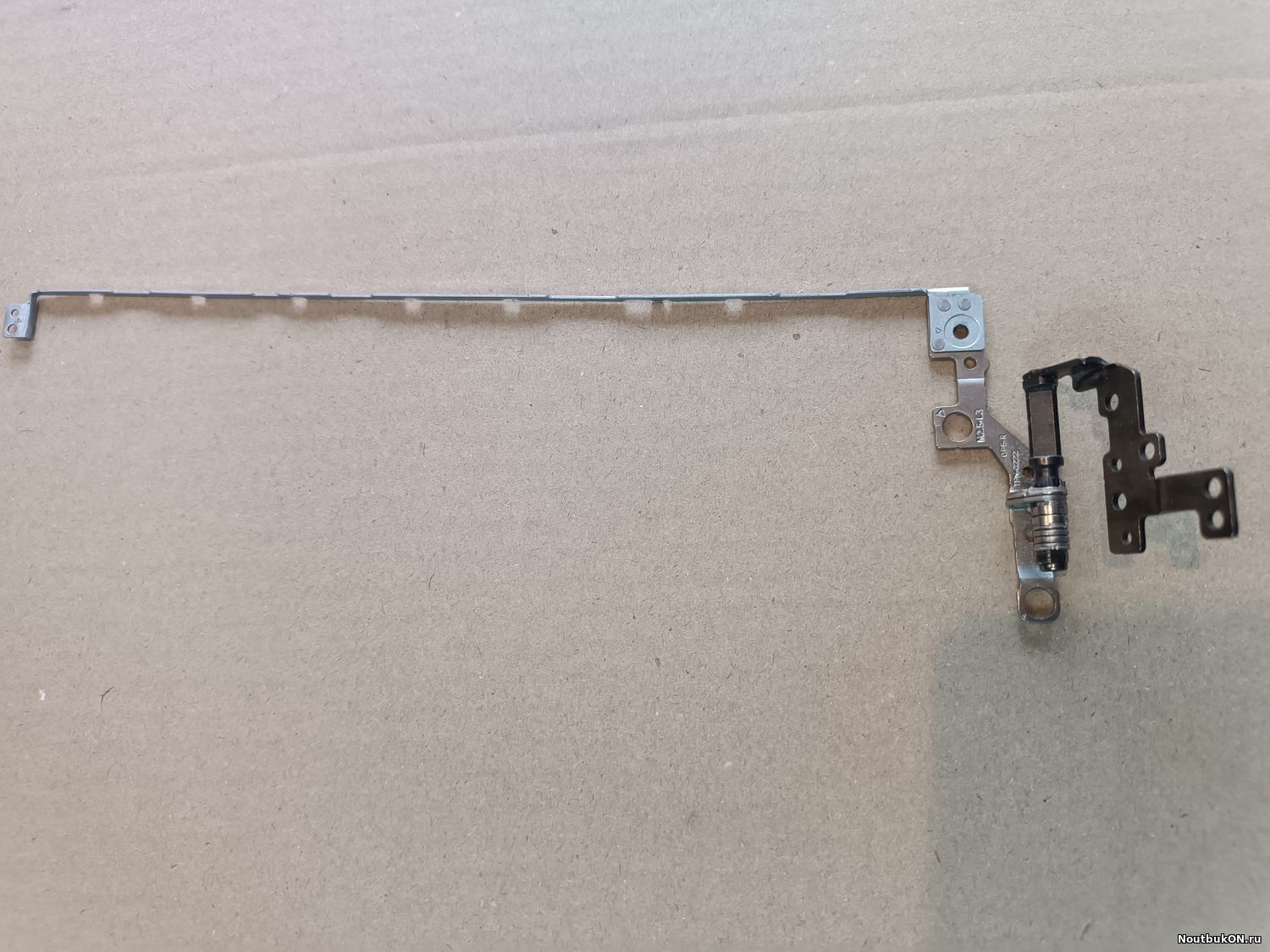 Петли ТОЛЬКО ПРАВАЯ для ноутбука HP hp 15s-eq 15s-fq TPN-0222 VSHFB0P5007 0100335037H