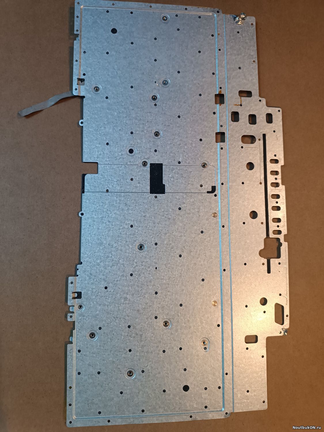 Усилитель Клавиатуры для MSI Katana GF76 11SC ms-16R3 с подсветкой оригинал 7L10413