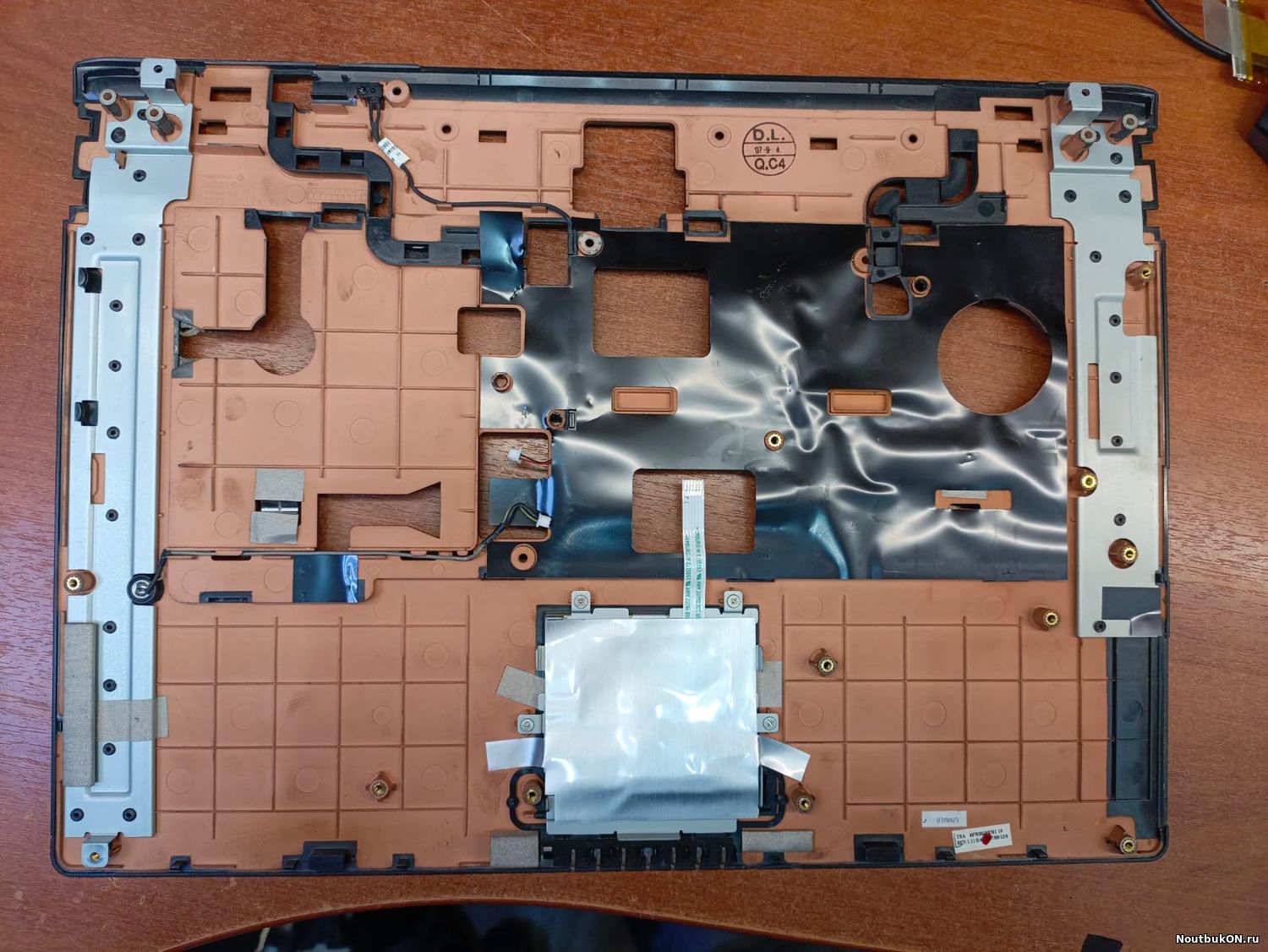 Fujitsu Siemens Esprimo Mobile V5515 топкейс