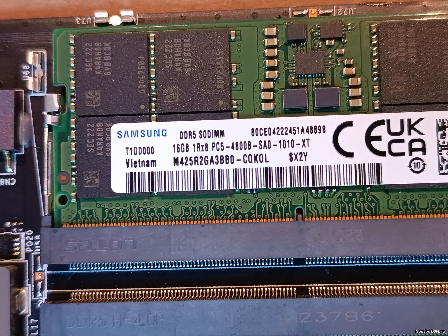 Оперативная память для ноутбуков SO-DIMM DDR5 16 Gb PC5-4800B-SA0-1010-XT 16-ми ЧИПОВАЯ двухстороняя 1.1V SAMSUNG M425R2GA3BB0-CQK