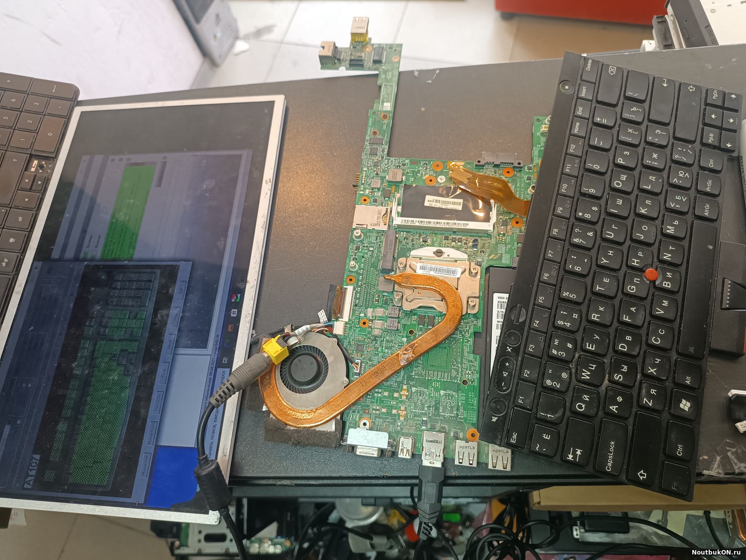 Клавиатура для ноутбука Lenovo L430 ThinkPad L430 l530 T430 T430S X230 W530 T530 04X1224 04X1300 04X1338 04W3048 04W3123 04W3197 Русско-английская без двух кнопок "левый ALT" и кнопка "WIN"