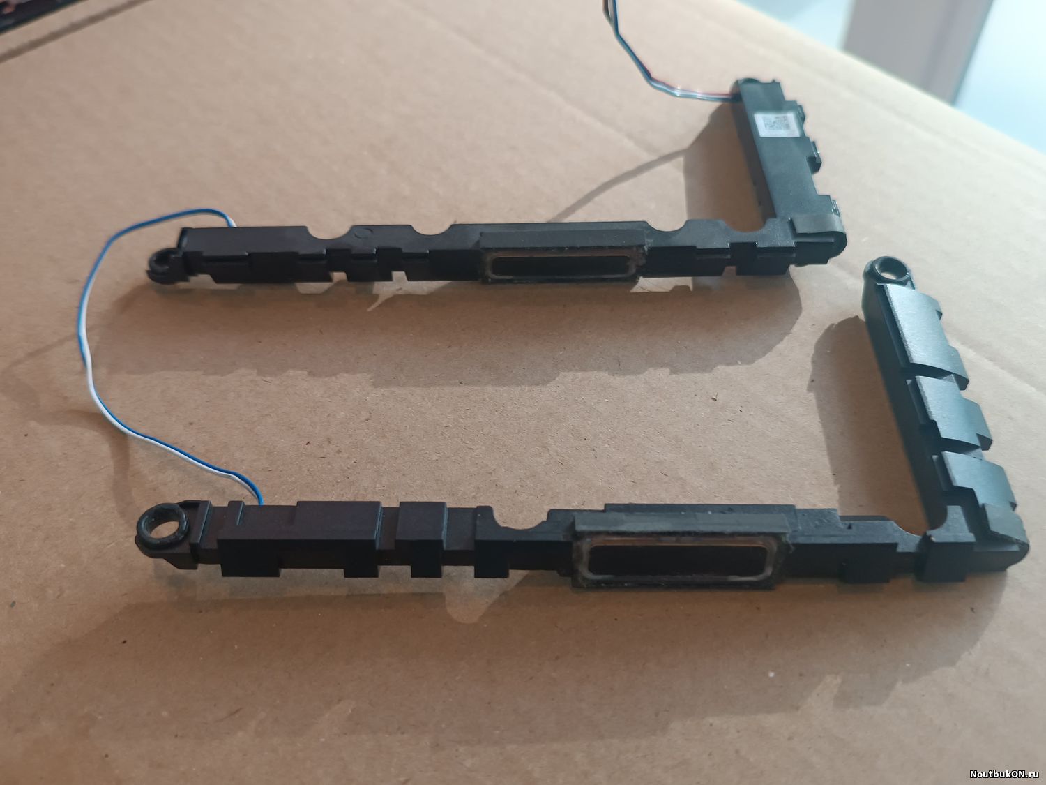 Динамики внутренние для ноутбука DELL Inspiron 15-7577 P72F 15,6