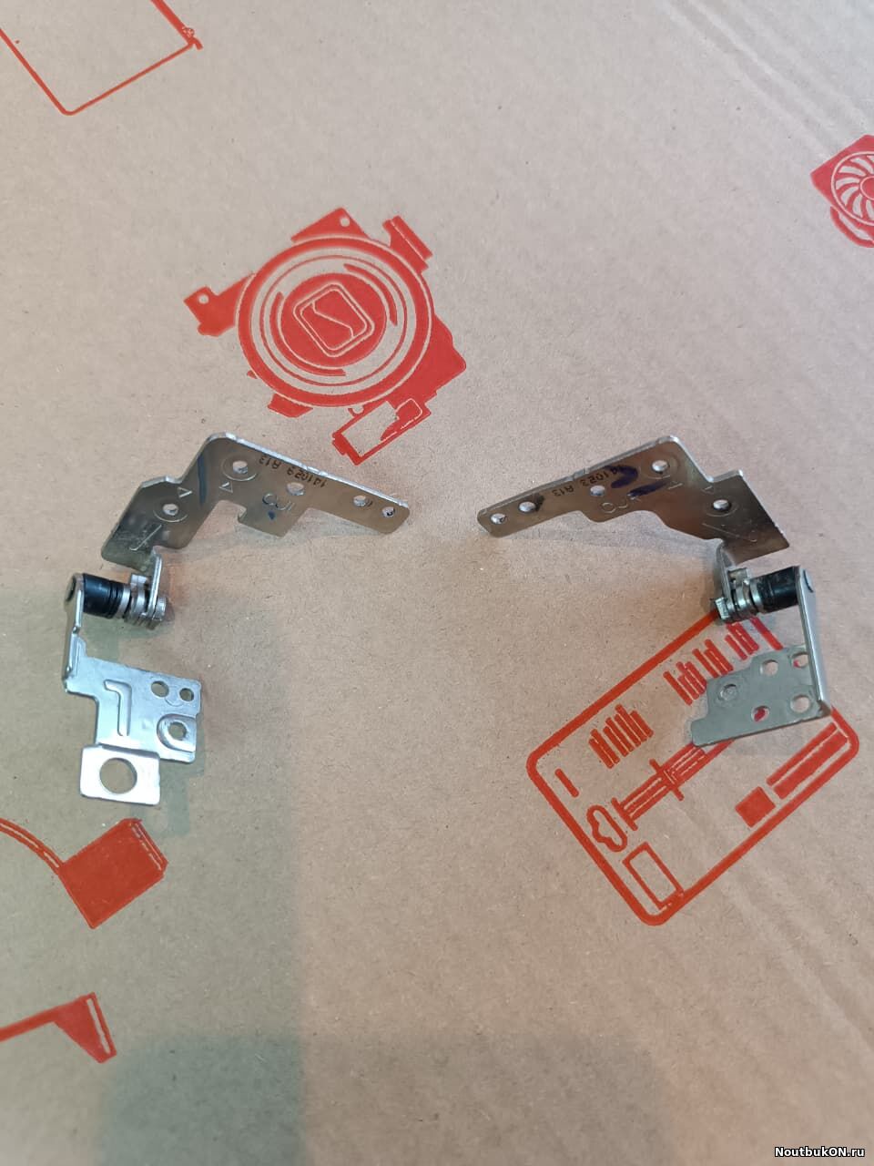 Петли-шарниры для ноутбука Lenovo S40-70 S405 S415 LS-A321P