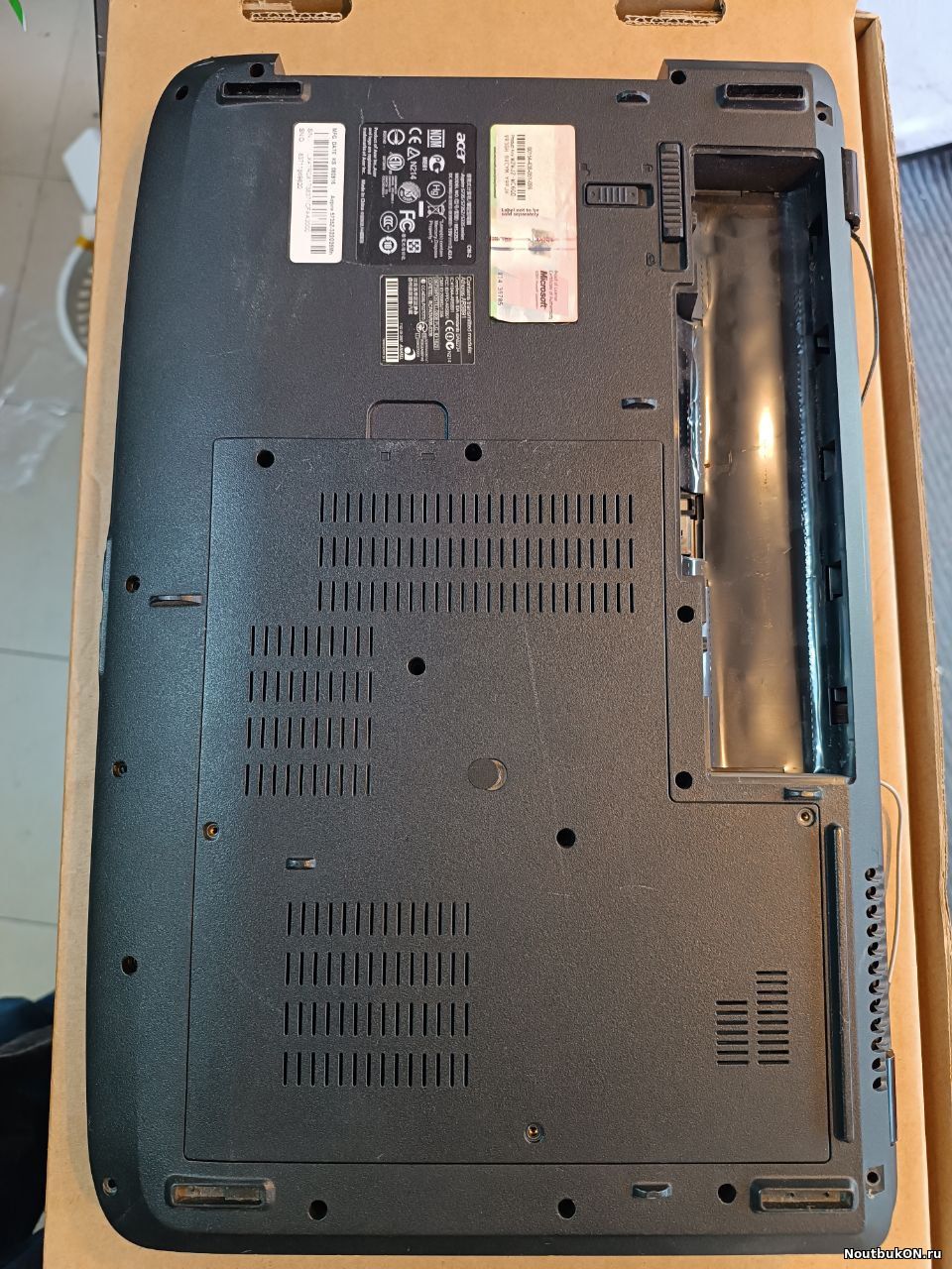 Корпус для ноутбука Acer Aspire 5735 Series без кнопки включения