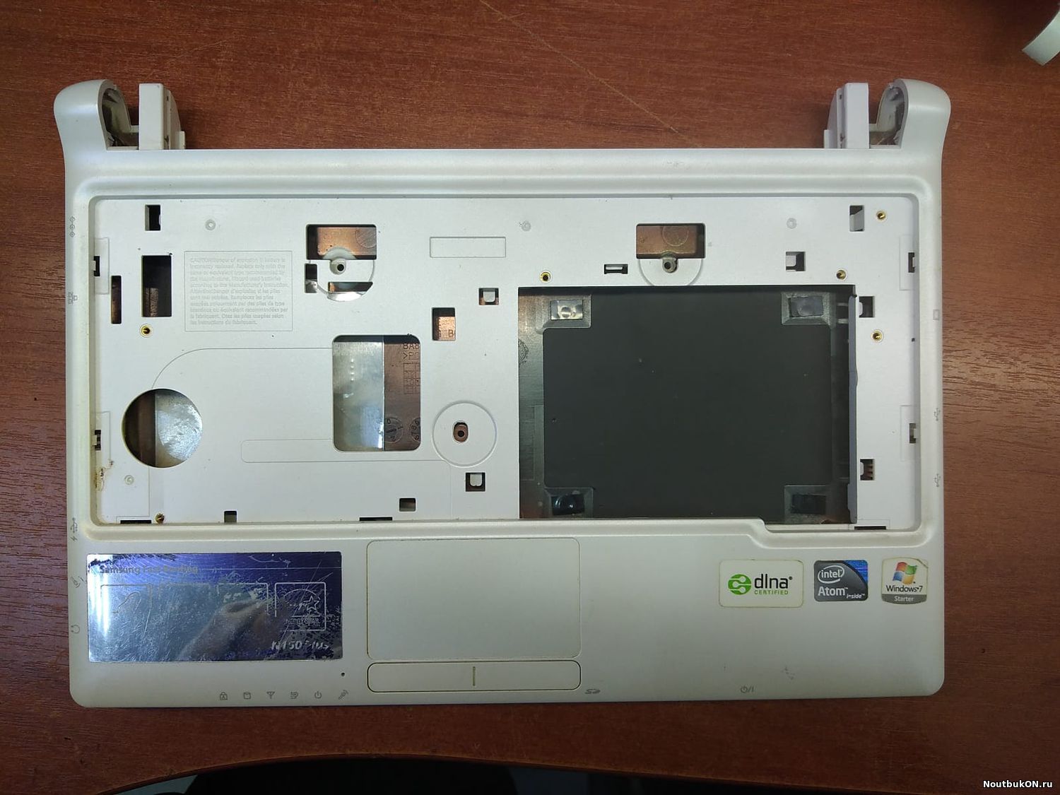 Поддон и топ-кейс для ноутбука Samsung N145 N150