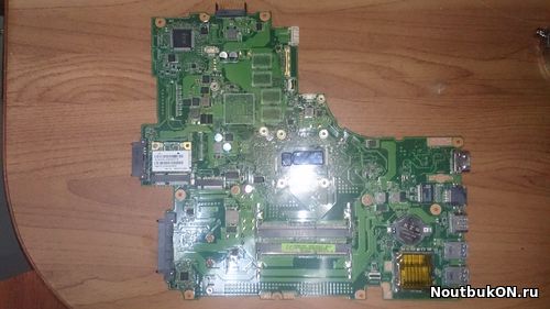 Материнская плата для ноутбука DEXP D15B D15D Rev:2.1 D15B-1379393100B95 69N01BMC011P-01 Dexp Atlas H135 D15B ( HD) ( DNS ) D15D pgt-1593-3 Dexp Atlas H135 H13нерабочая после удара как раз над процом
