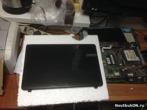 Верхняя крышка матрицы без рамки Packard Bell LE11, LE11BZ, TE11, TE11BZ, TE11HC E1-521, E1-521G, E1-531 E1-531G AP0QG000100 TS11 TV11 FA0QG000100-2 P5WS0 Q5WTC APOPI000820