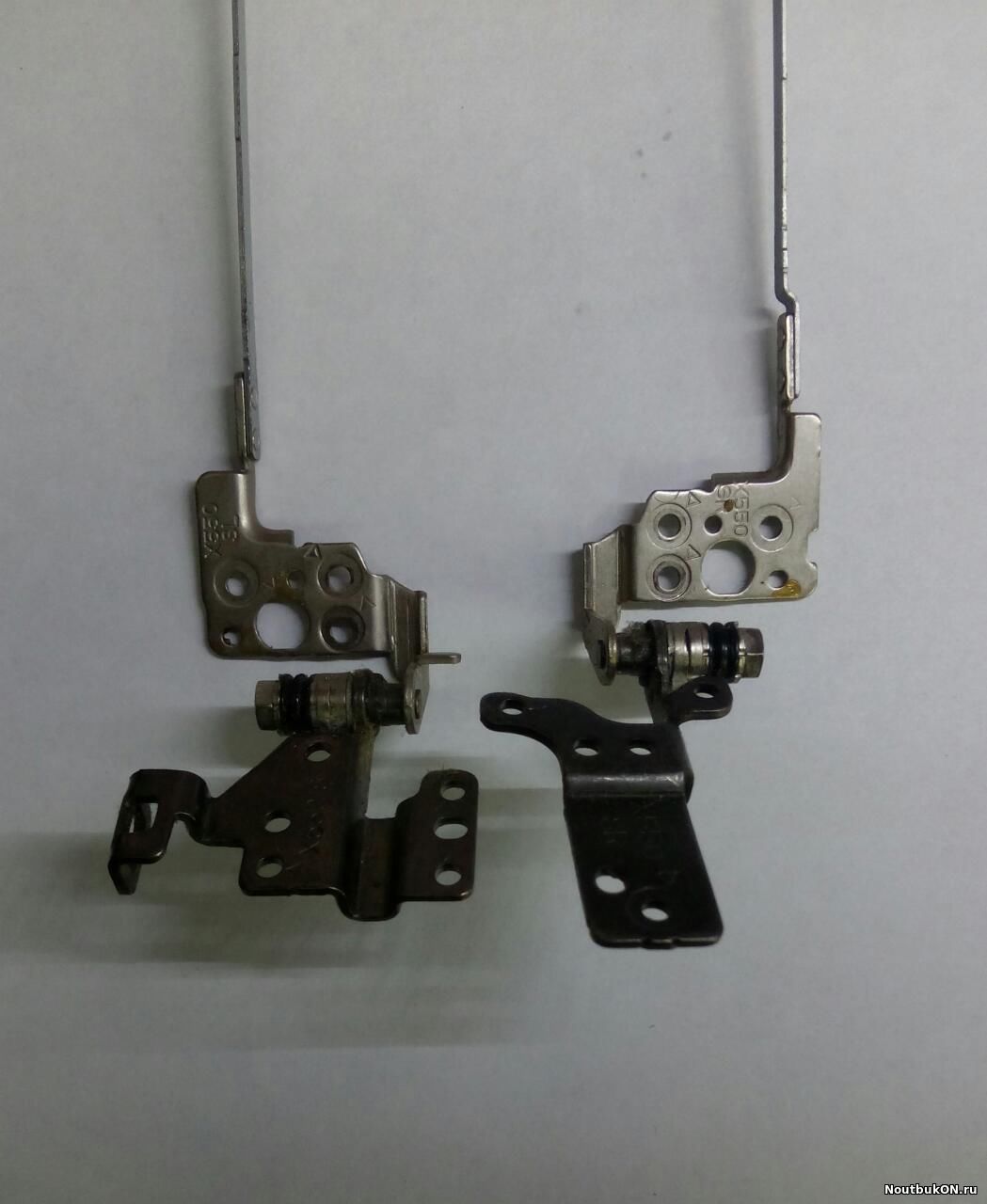 Петли для ноутбука ASUS X550 X550d HINGE X550 (пара)